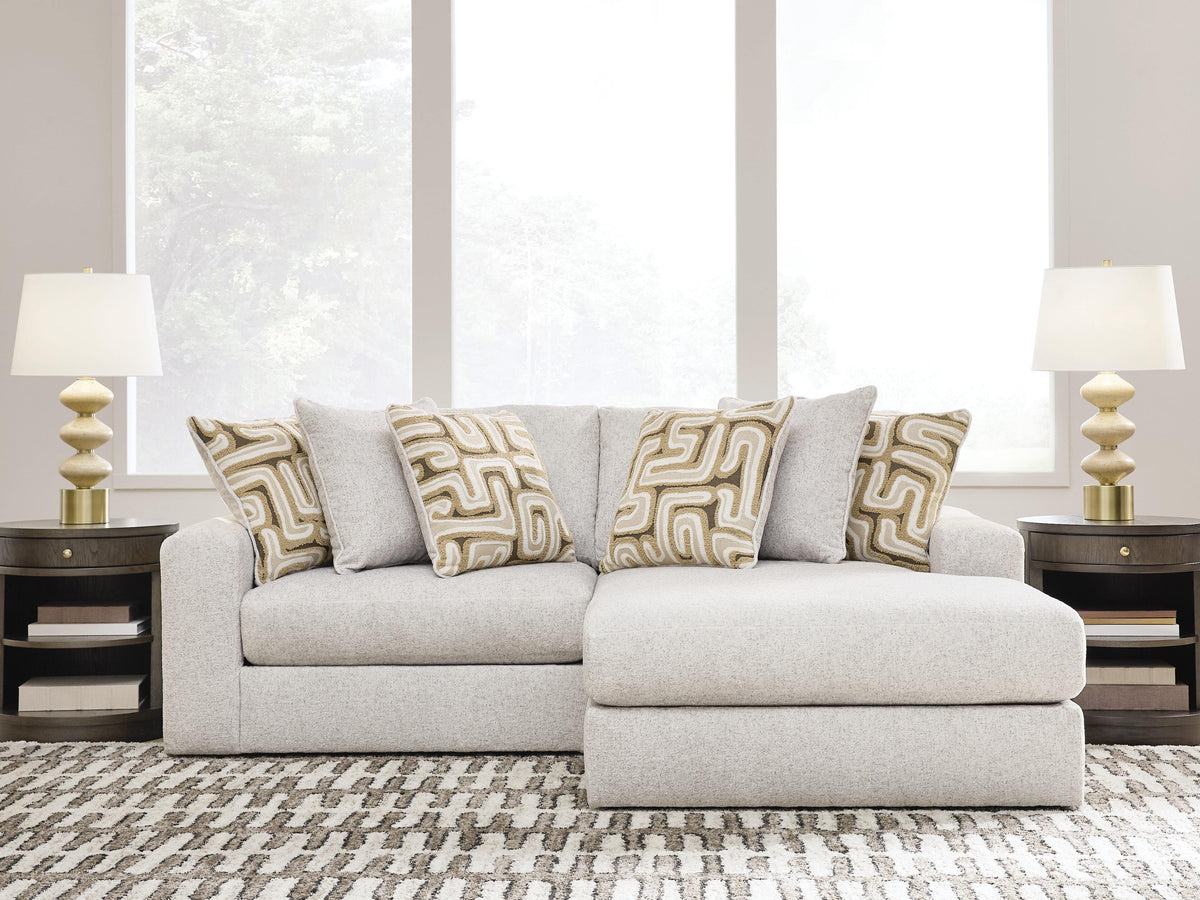 Toliar 2-Piece Sectional with Chaise