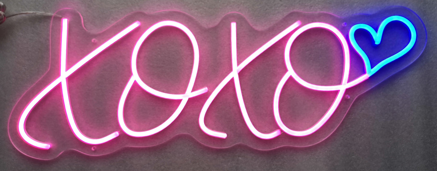 ''XOXO'' Neon Typography