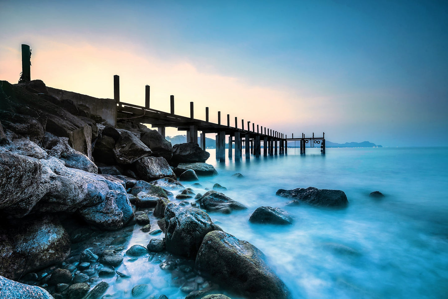 ''Foggy Pier Serenity'' Tempered Glass
