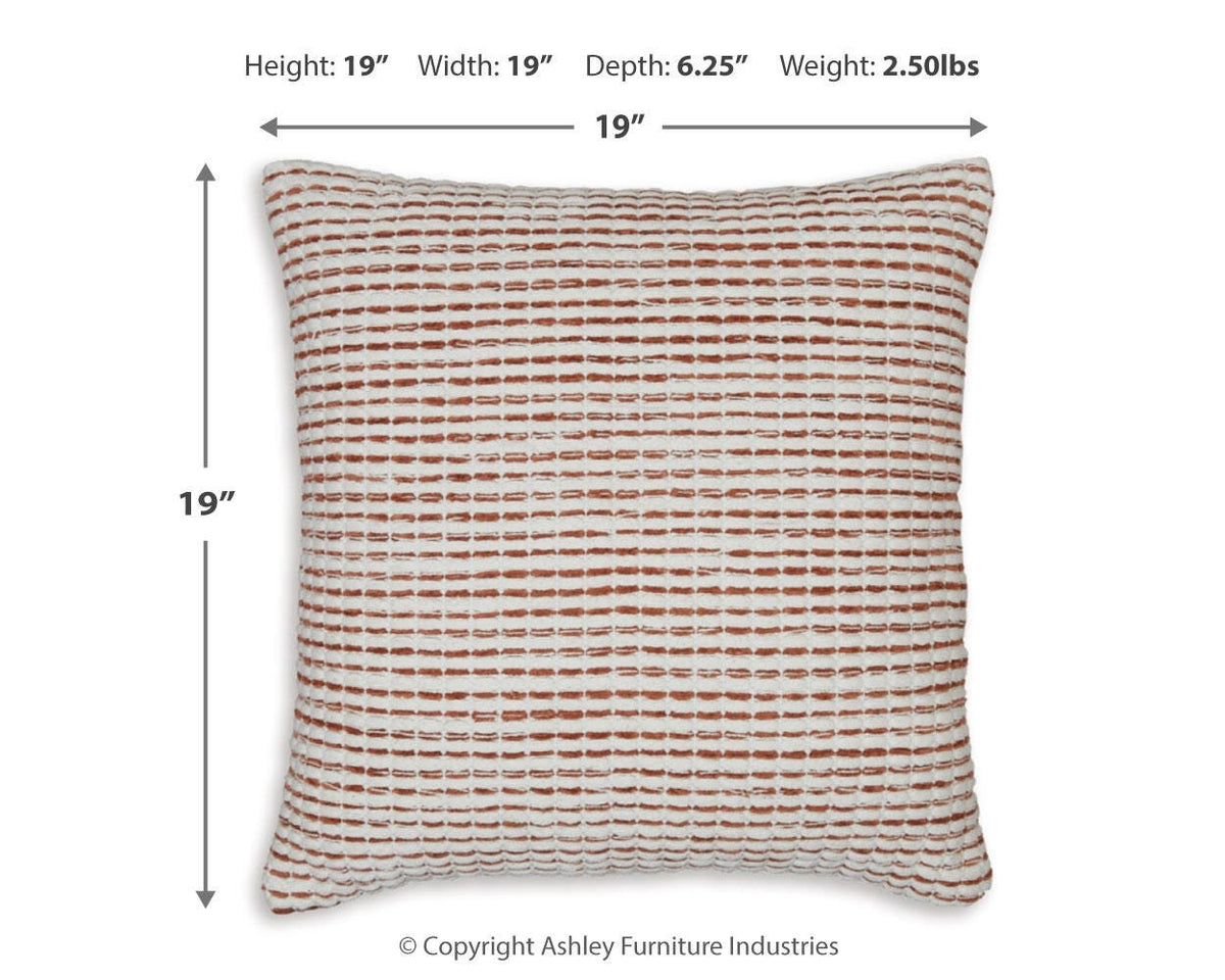 Nashlin Pillow (4/CS)