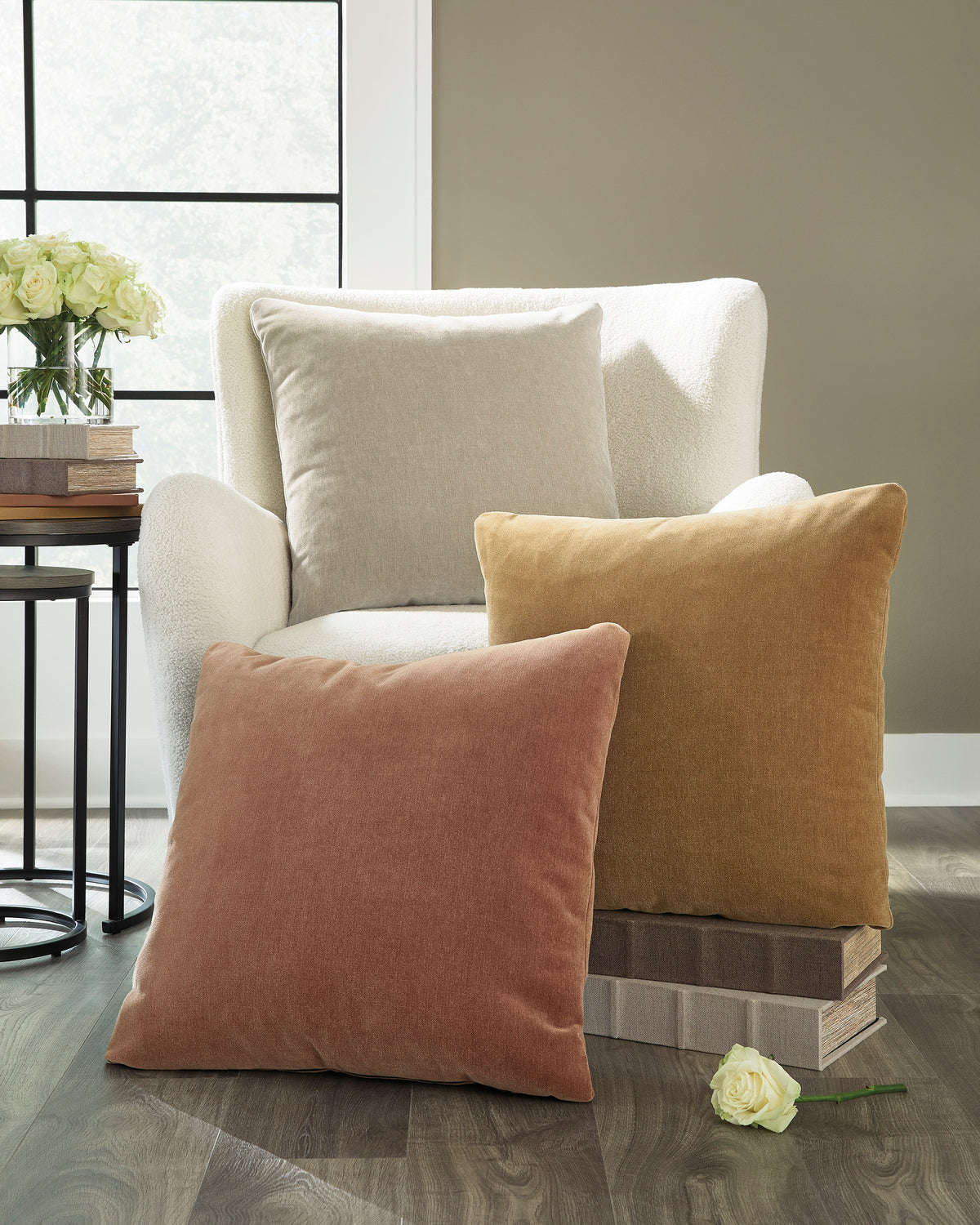 Jaxkins Accent Pillow (Set of 4)