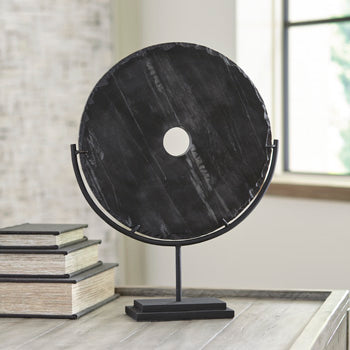 Sculpture Black Disc