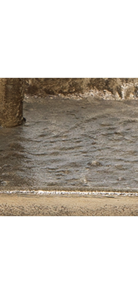 Wallmond Candle Holder