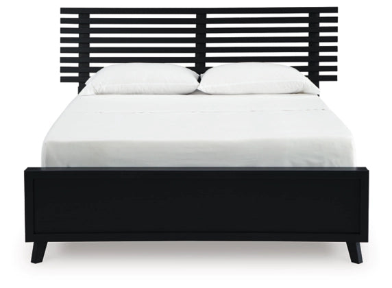 Danziar Full Slat Panel Bed