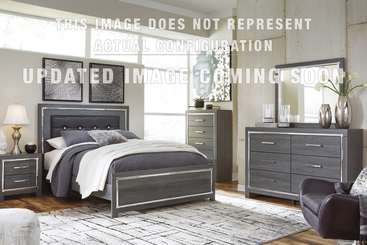 Lodanna Queen Panel Bed, Dresser, Mirror and Nightstand