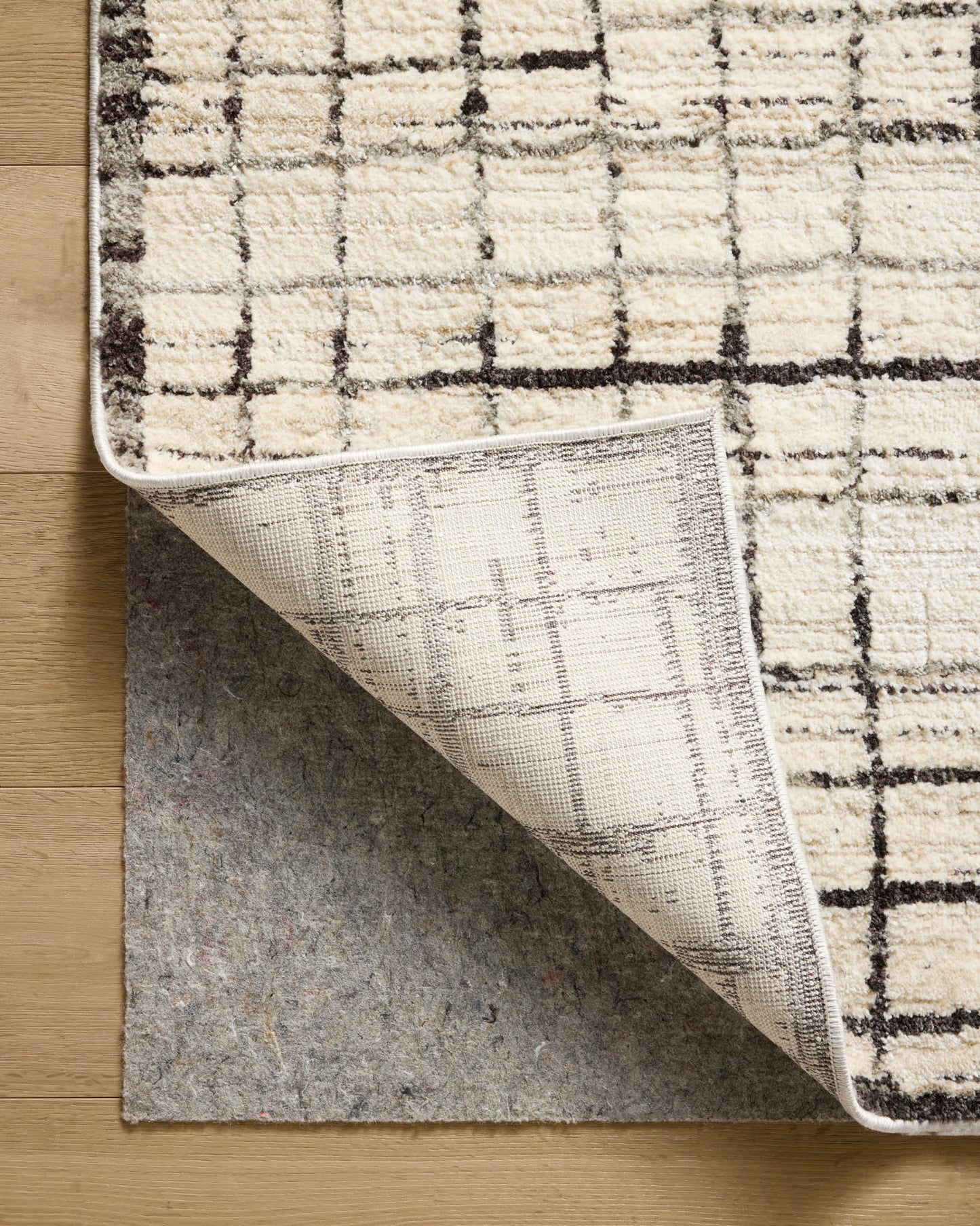 BLE-01 - JM IVORY / CHARCOAL