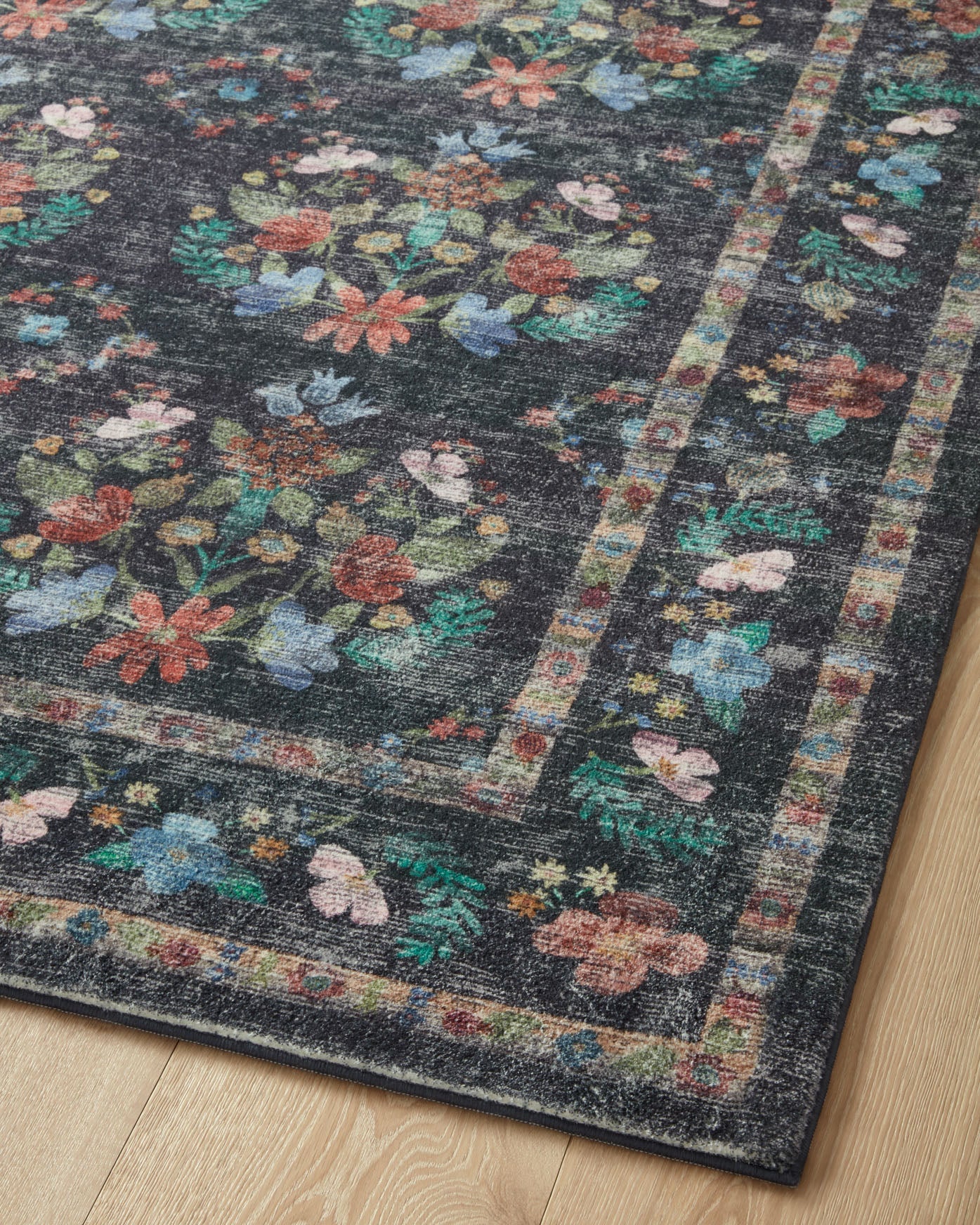 COU-04 RP SEVILLE CHARCOAL