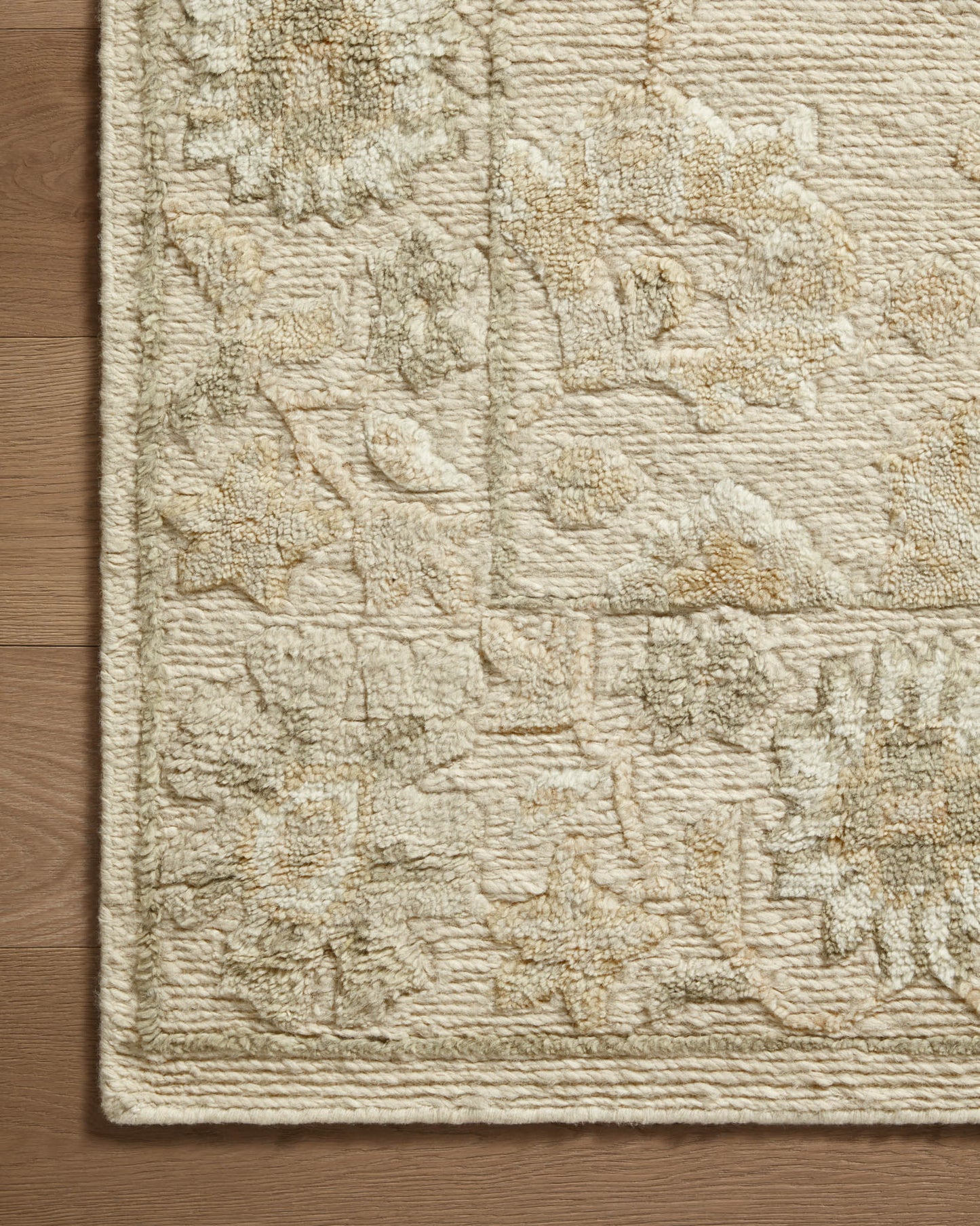 Magnolia Home by Joanna Gaines x Loloi Ingrid ING-02 Natural / Sage