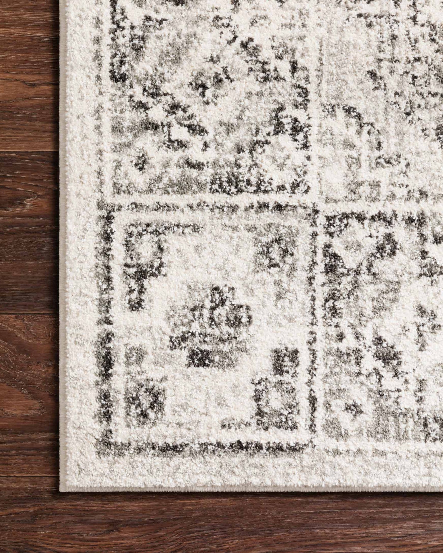 JOA-03 IVORY / CHARCOAL