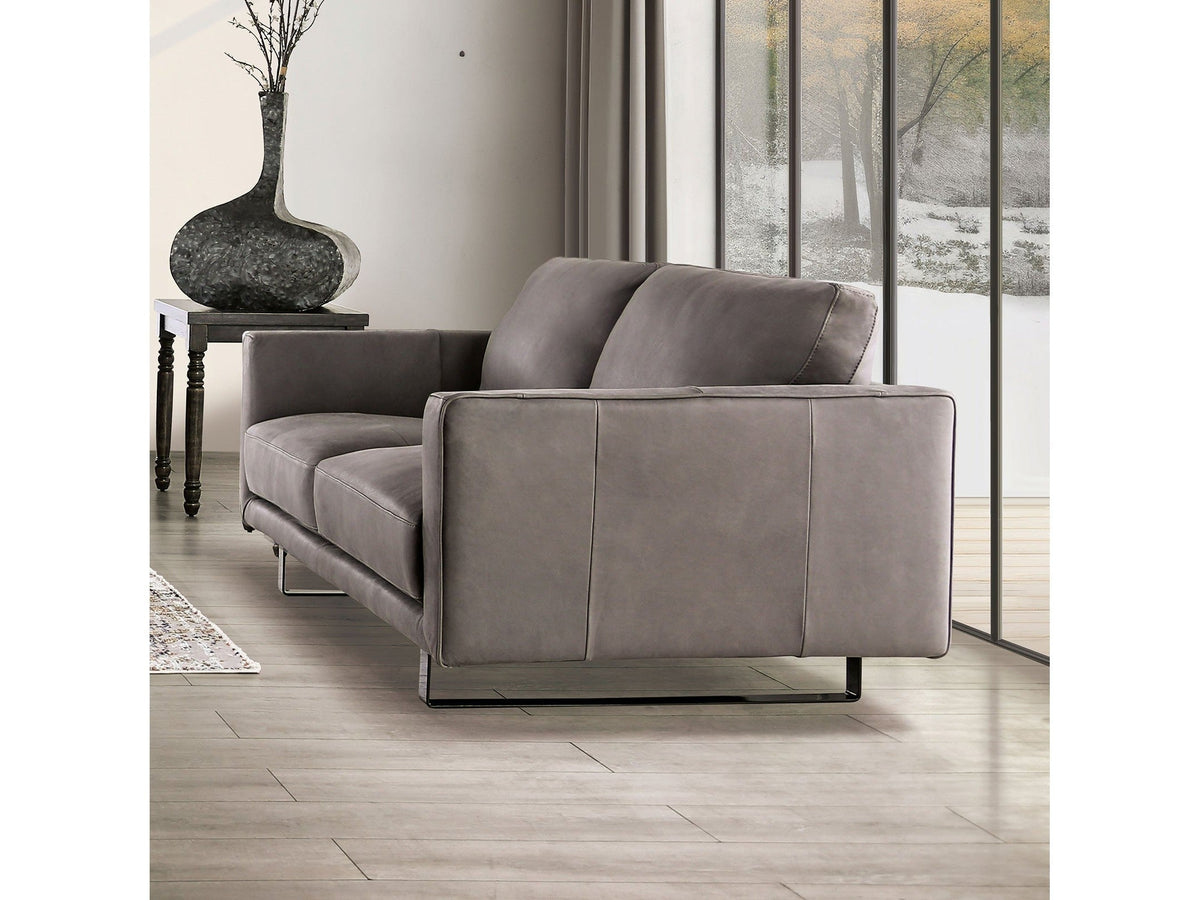 Mezzanotte Loveseat