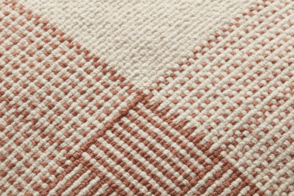 Magnolia Home by Joanna Gaines x Loloi Wells PMH0041 Cream / Terracotta