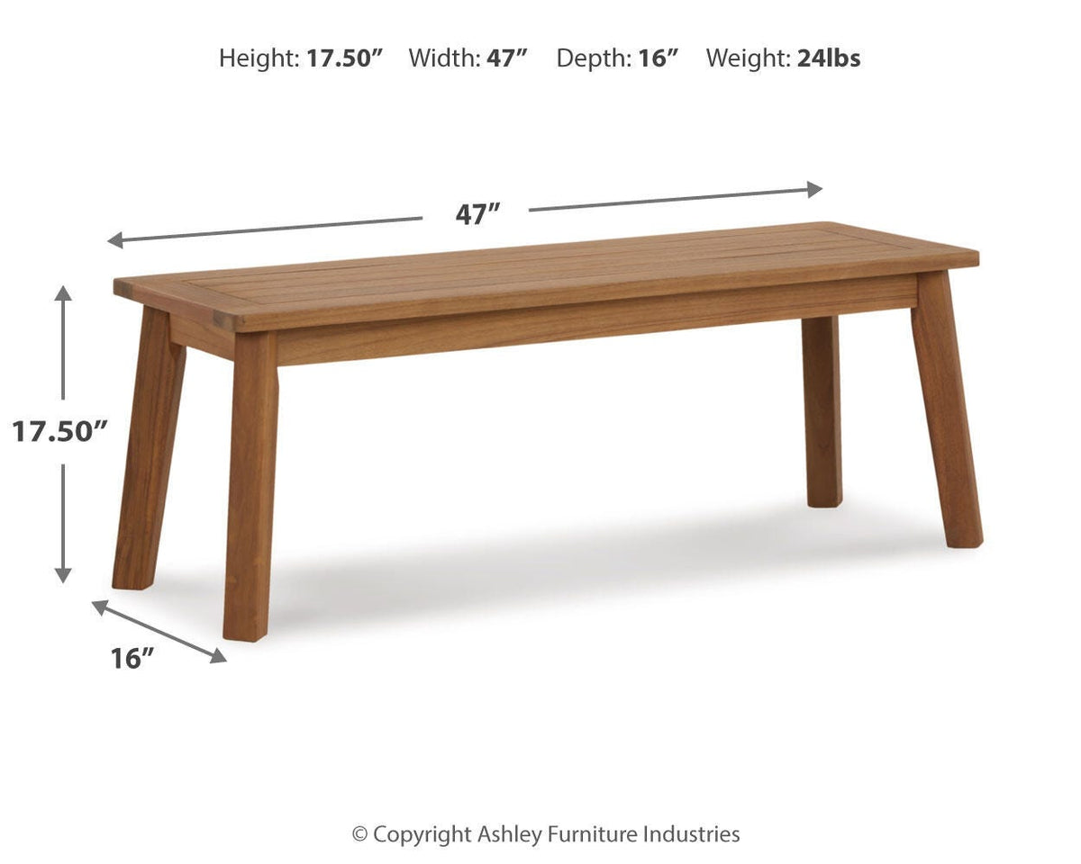 Janiyah Bench