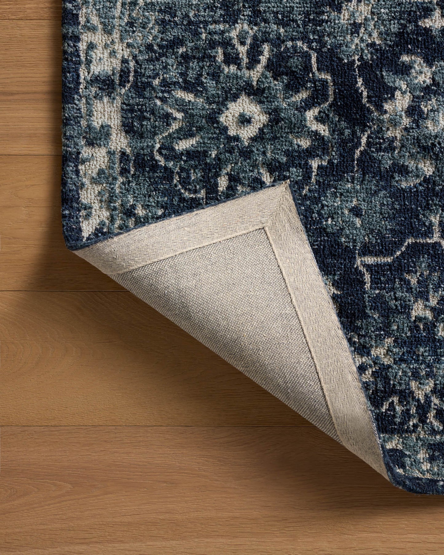 PCV-02 NAVY / IVORY