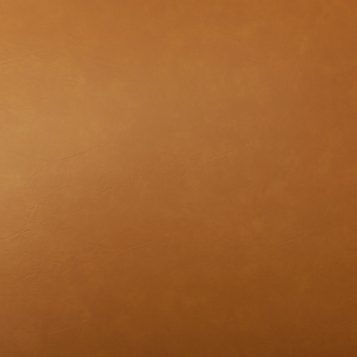 Silla giratoria Callan - Cuero vegano color canela