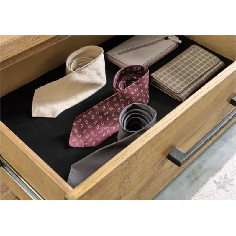 Galliden King Panel Bed with Mirrored Dresser