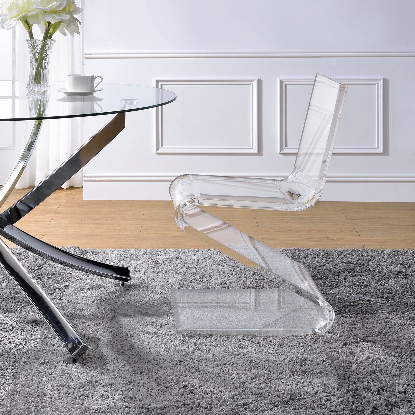 Iris Acrylic Z-Chair