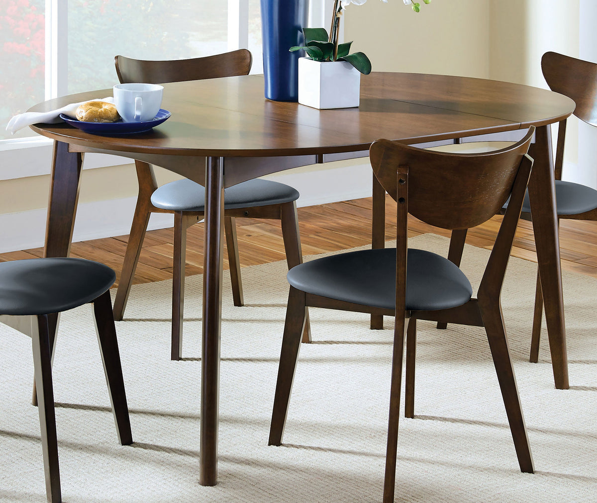 Mesa de comedor extensible ovalada Jedda de 60 pulgadas en nogal oscuro