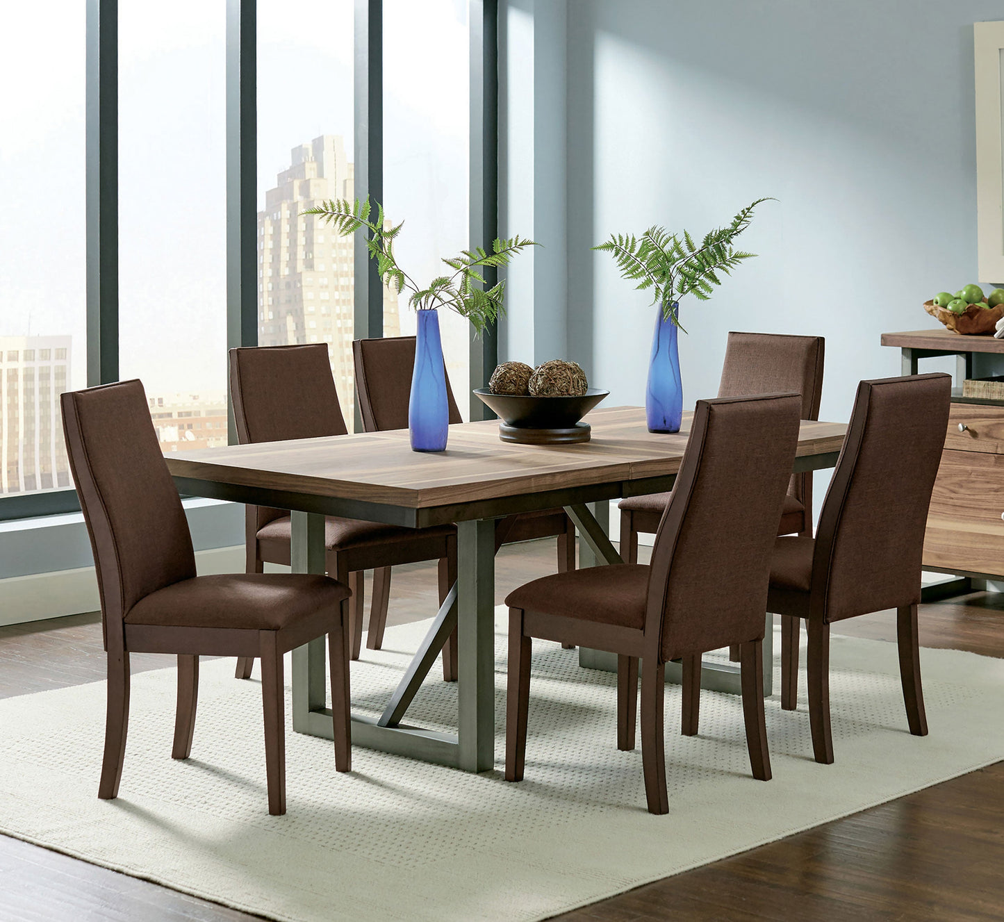 Silla de comedor tapizada Spring Creek color chocolate (juego de 2)
