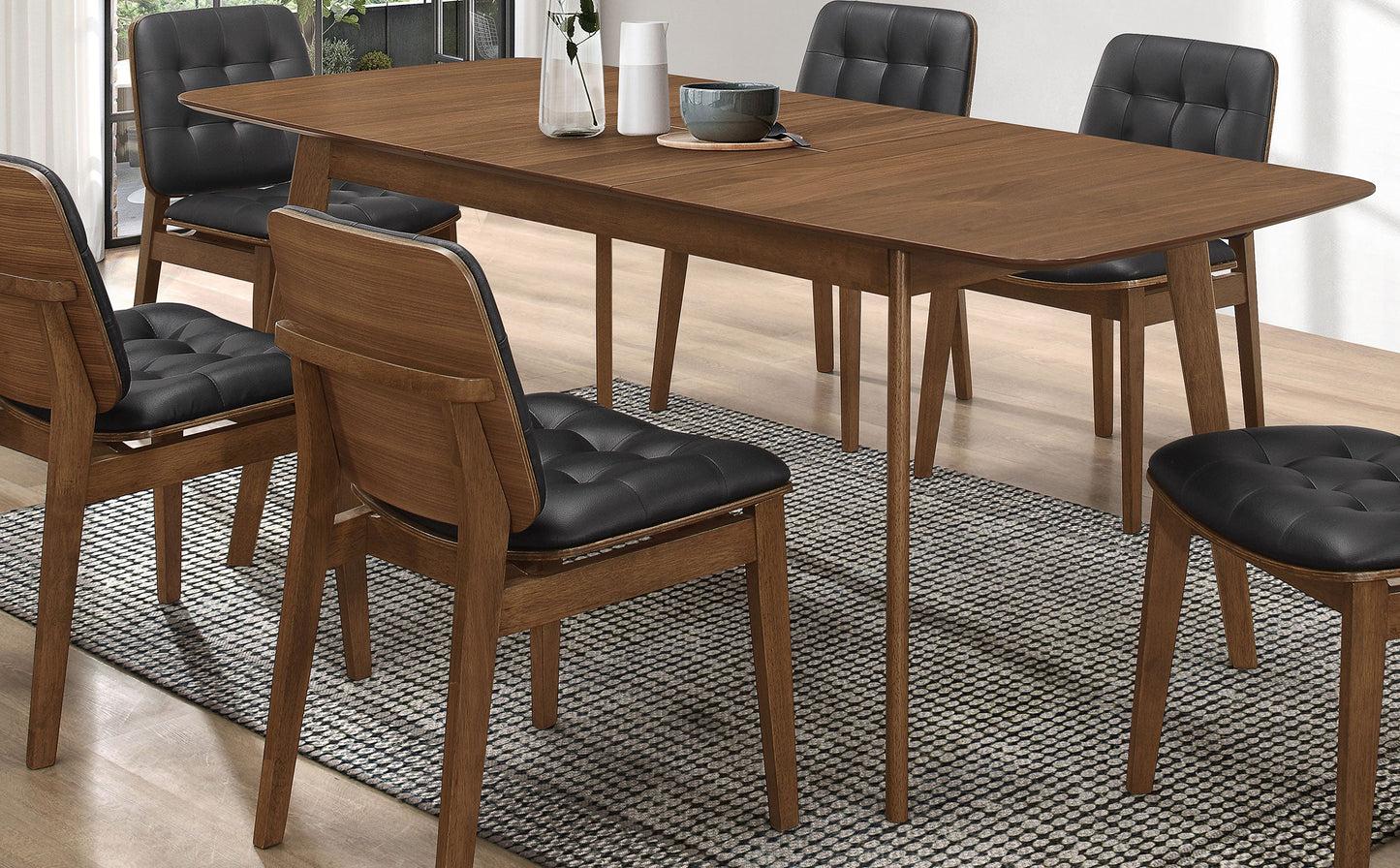 Mesa de comedor extensible Redbridge de 75 pulgadas en nogal natural