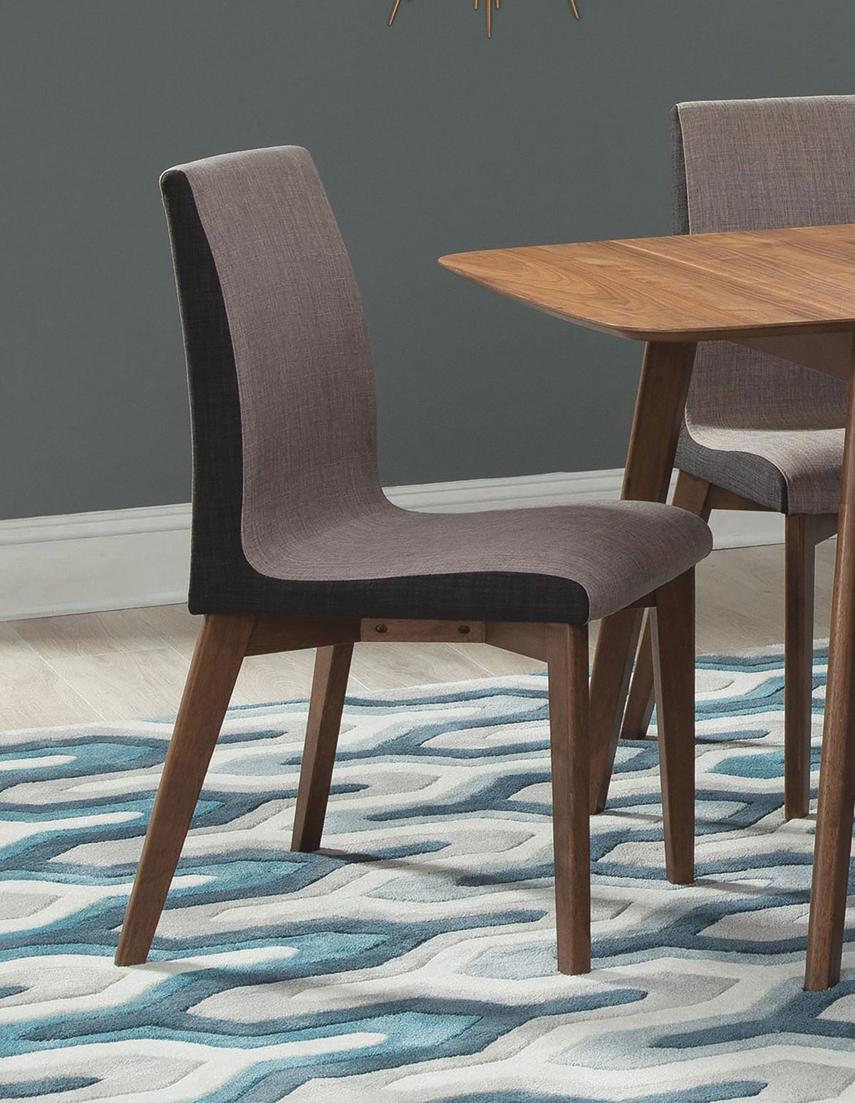 Silla de comedor tapizada Redbridge en nogal (juego de 2)