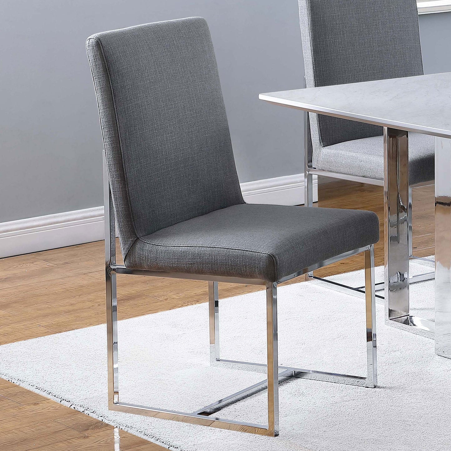Silla de comedor tapizada Mackinnon gris (juego de 2)