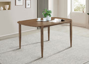 Mesa de comedor ovalada Dortch de madera maciza de 63 pulgadas en nogal