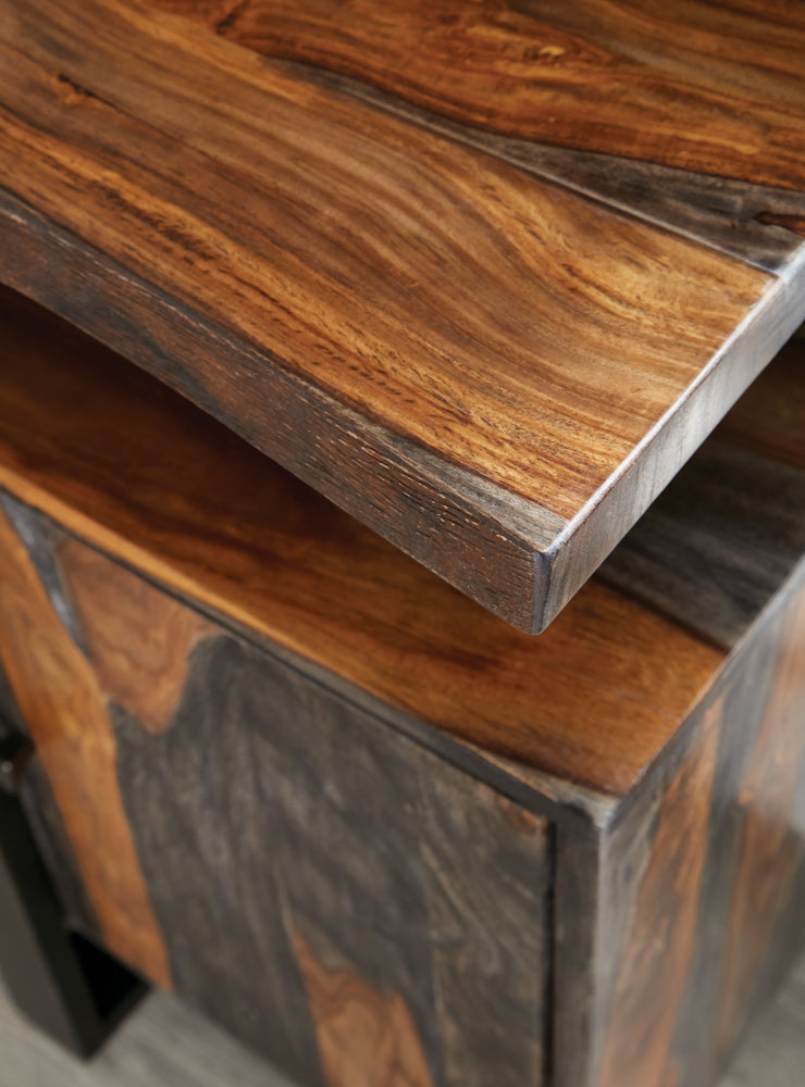 Aparador Ditman de 4 puertas de madera maciza, color gris Sheesham