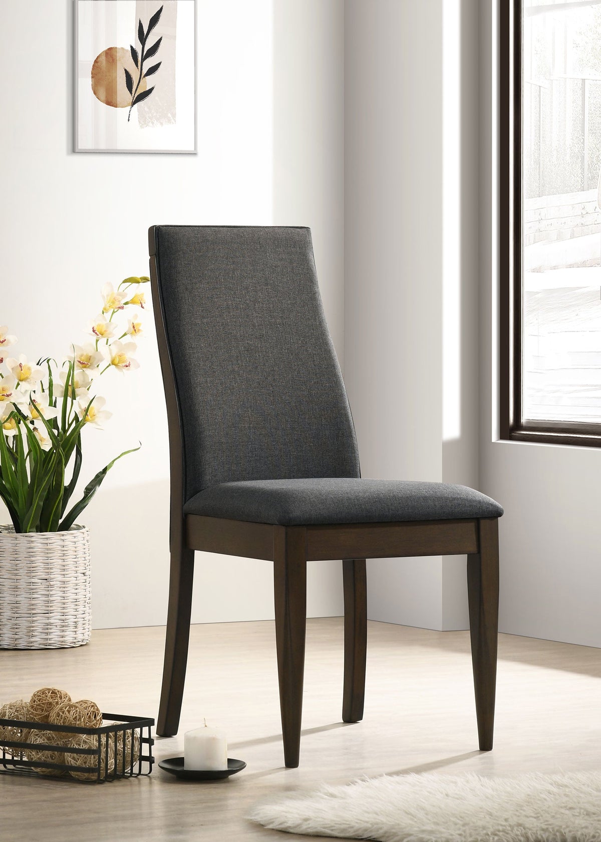 Silla de comedor tapizada Wes en nogal oscuro (juego de 2)
