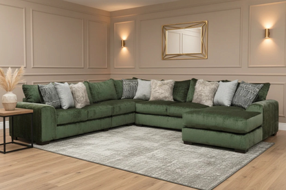 Aria Sectional with Chaise