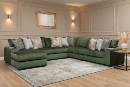 Aria Sectional with Chaise