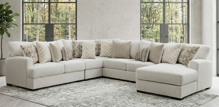 Ezra Sectional with Chaise