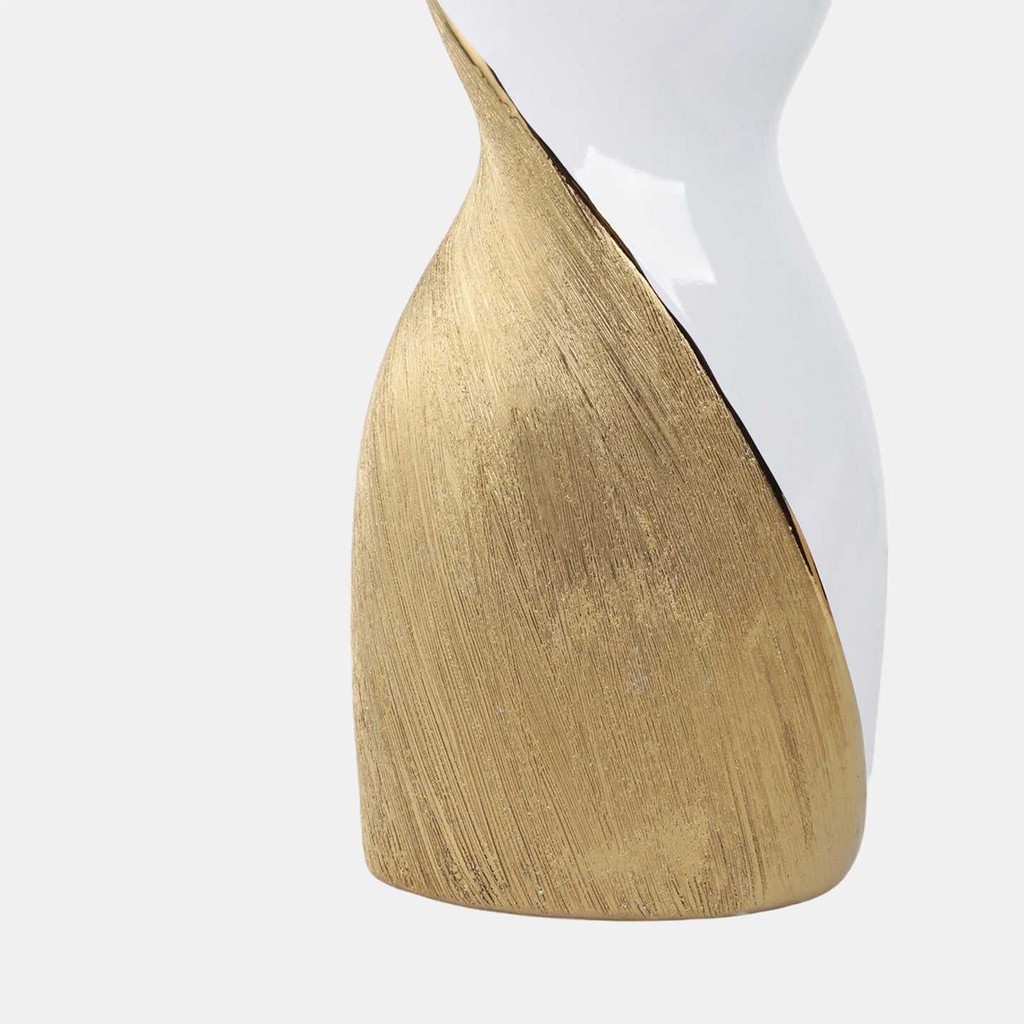 Jarrón dorado retorcido