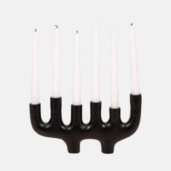 Candelabro de metal de 13