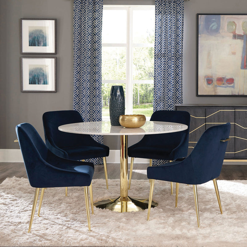 Juego de comedor Kella con encimera redonda de mármol blanco y dorado