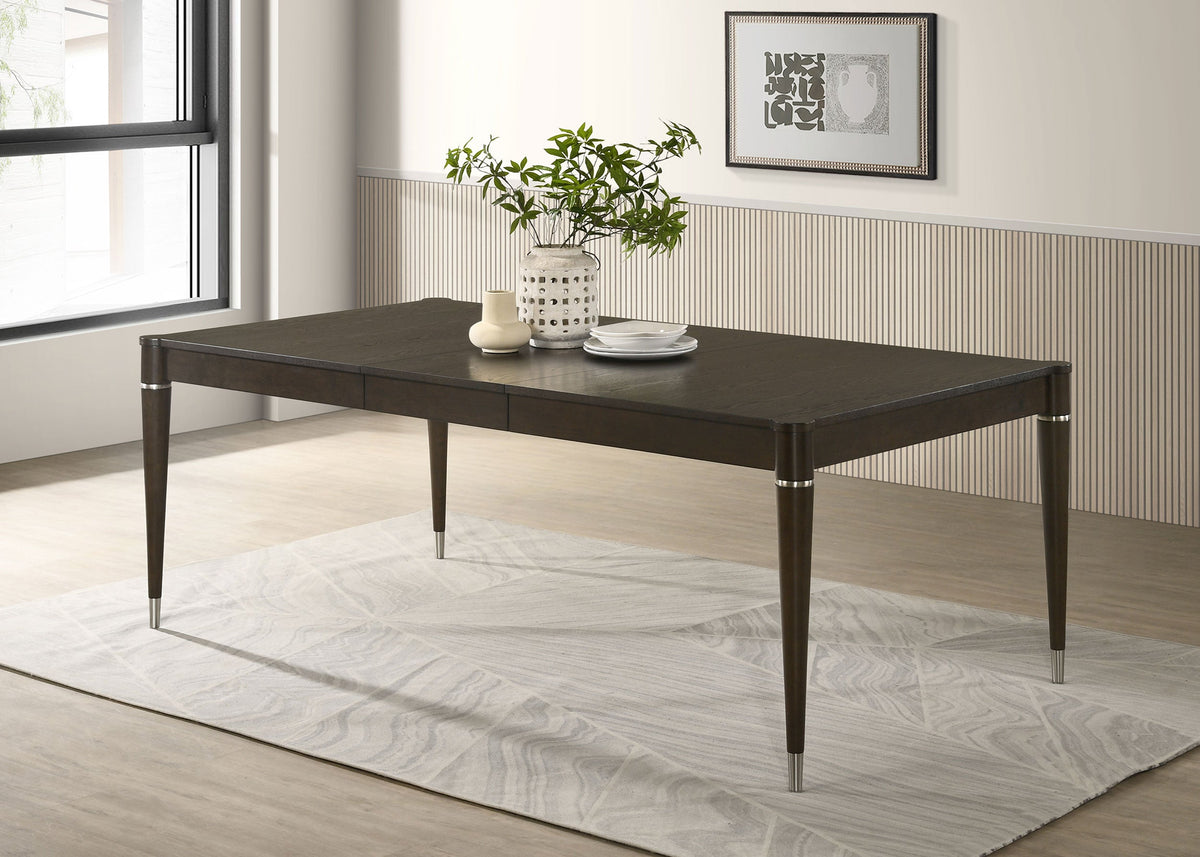 Mesa de comedor extensible Reseda de 81 pulgadas, color marrón ceniza