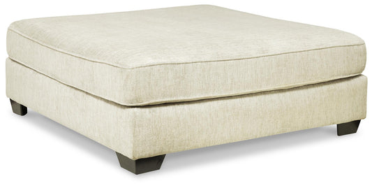 Rawcliffe Sectional with Ottoman