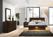 Conjunto de dormitorio Jessica Cappuccino