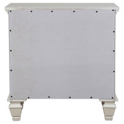 Sandy Beach 3-drawer Nightstand Black