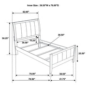 Cama Carlton con paneles de madera – Acabado capuchino