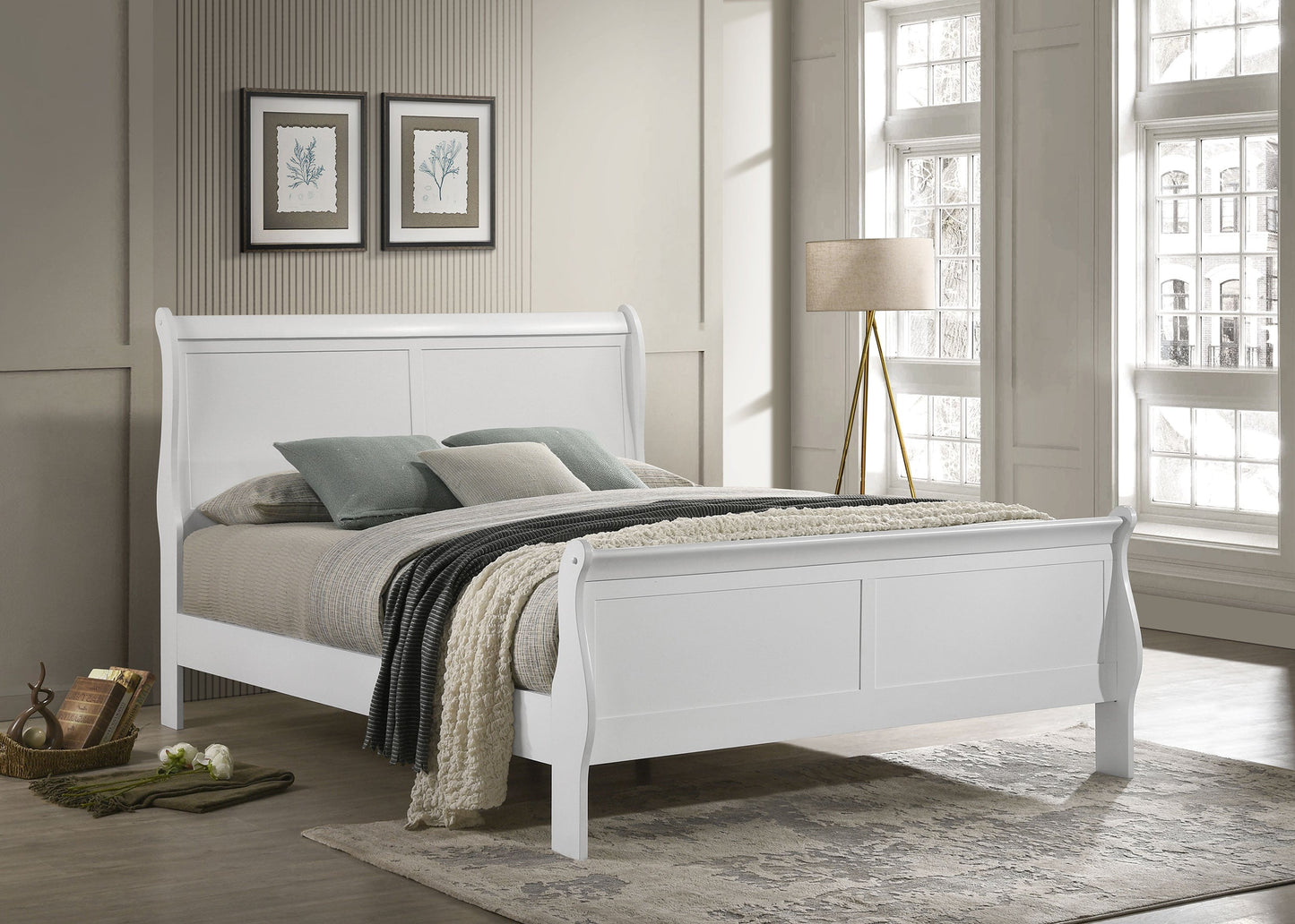 Louis Philippe 47-inch Sleigh Panel Bed White