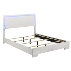 Cama con panel LED Felicity Wood en blanco de alto brillo