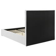 Cama de plataforma tapizada Felicity de 53 pulgadas, color blanco