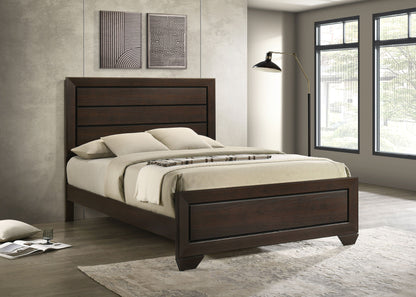 Cama con paneles de madera Kauffman color cacao oscuro