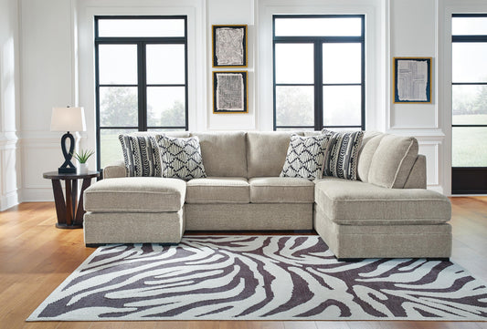 Calnita 2-Piece Sectional with Chaise