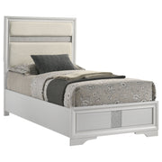 Cama Miranda de 51 pulgadas con paneles de almacenamiento de madera, color negro