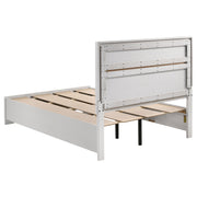 Cama Miranda de 51 pulgadas con paneles de almacenamiento de madera, color negro