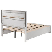 Cama Miranda de 51 pulgadas con paneles de almacenamiento de madera, color negro