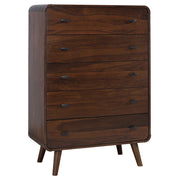 Cómoda de dormitorio Robyn de 5 cajones en nogal oscuro
