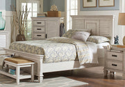 Cama Franco con paneles de madera en blanco envejecido