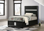 Cama Miranda de 51 pulgadas con paneles de almacenamiento de madera, color negro